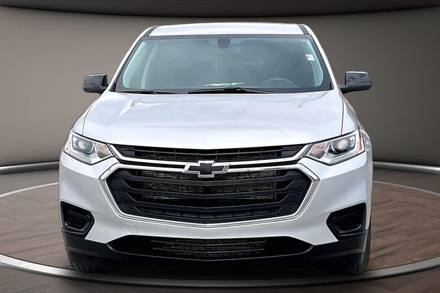 Used 2021 Silver Chevrolet LS image 3