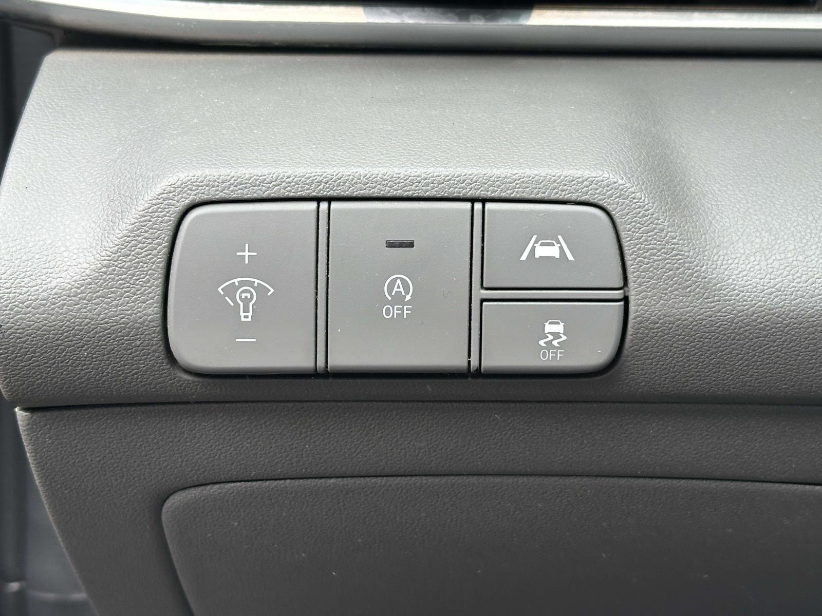 Certified Used 2023 Black Hyundai SE image 17