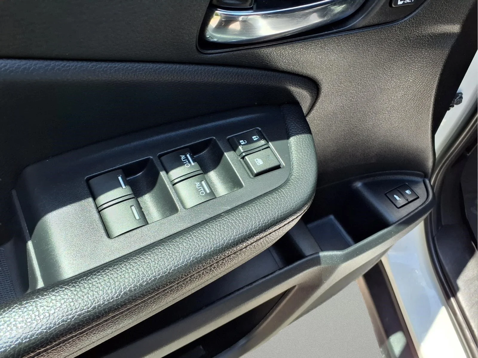 Used 2021 White Honda Special Edition image 26