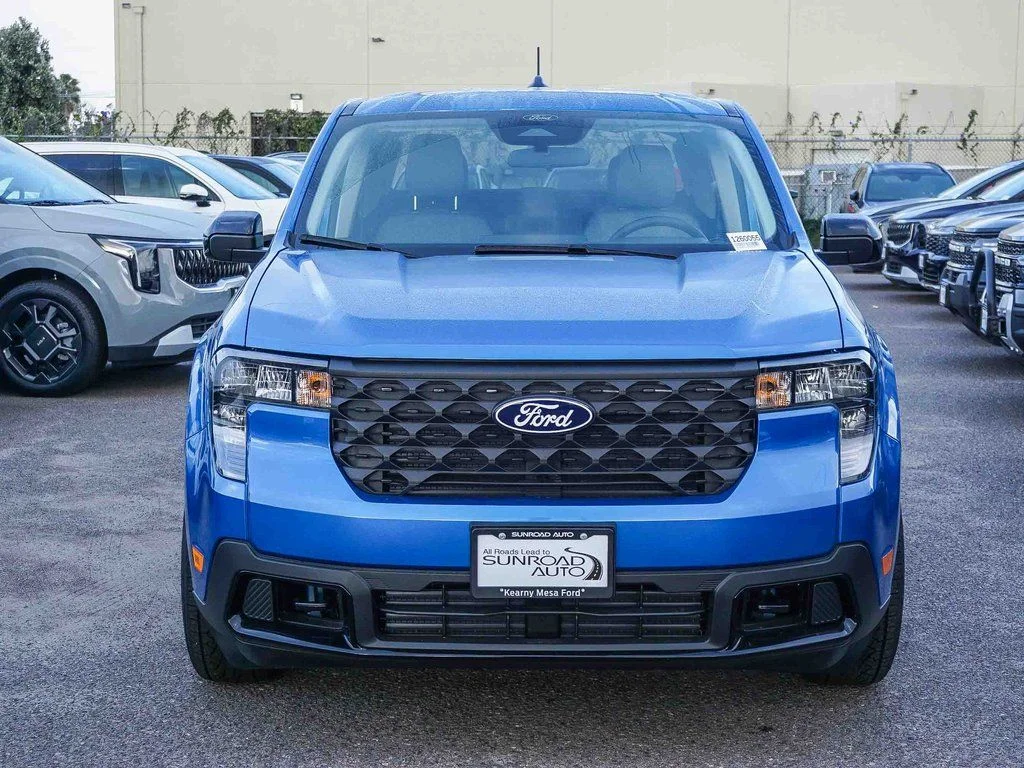 New 2026 Blue Ford XLT image 2