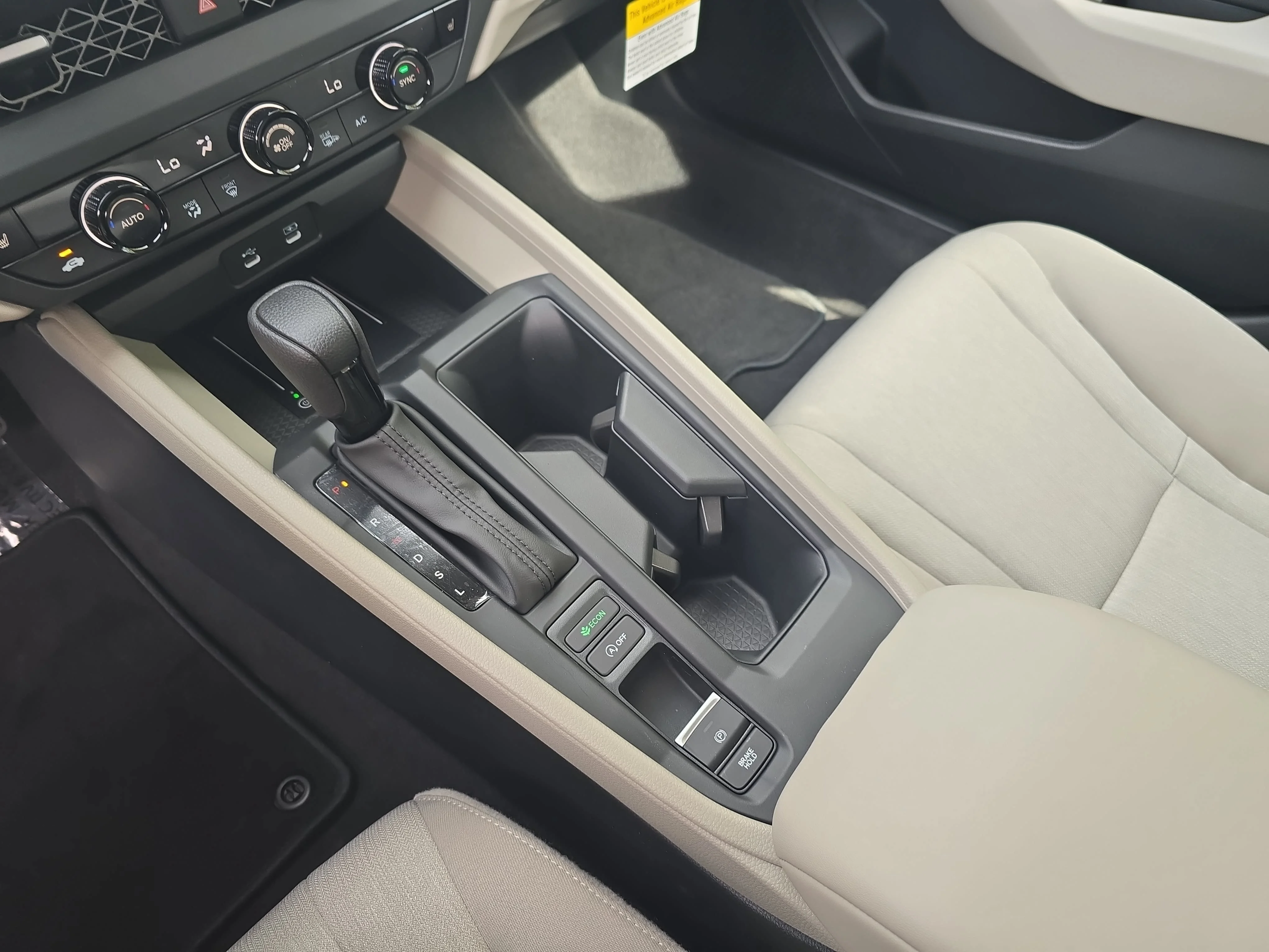 New 2026 Platinum White Pearl Honda SE image 25