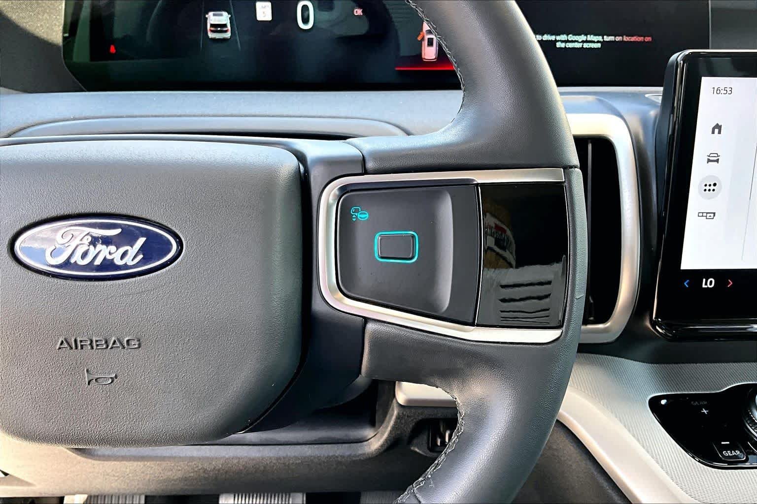 Used 2025 Oxford White Ford Active image 24