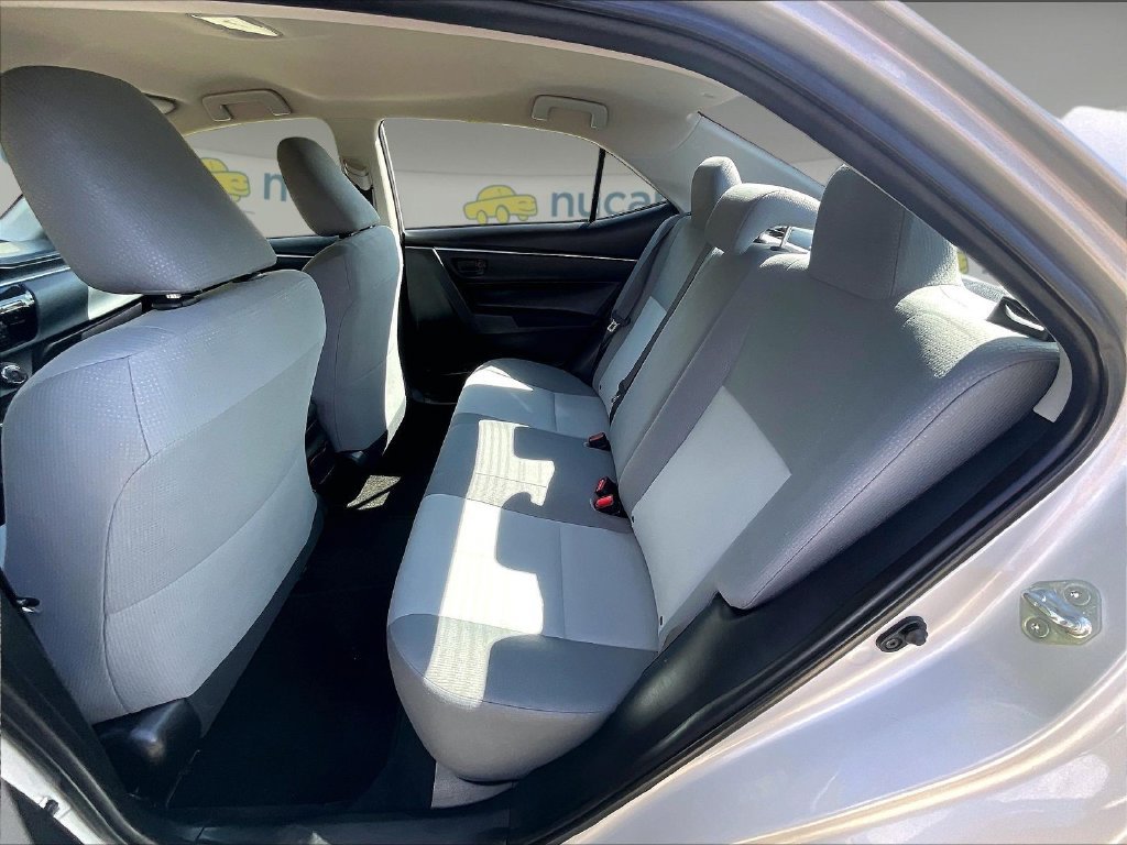 Used 2015 Silver Toyota L image 15