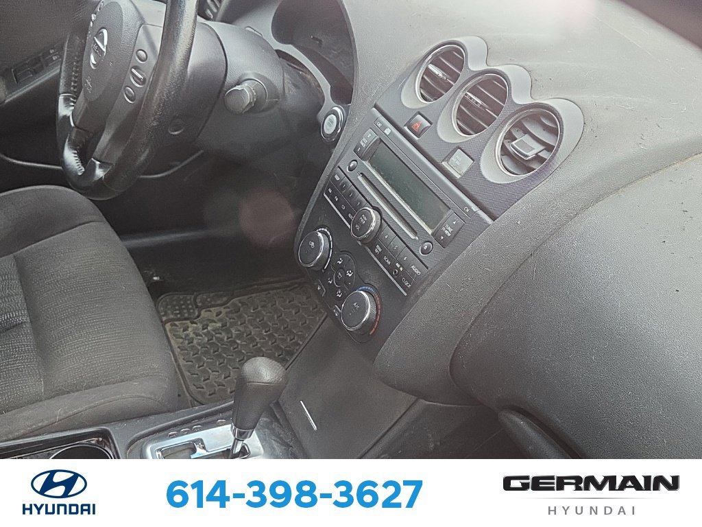 Used 2012 Black Nissan 2.5 S image 12