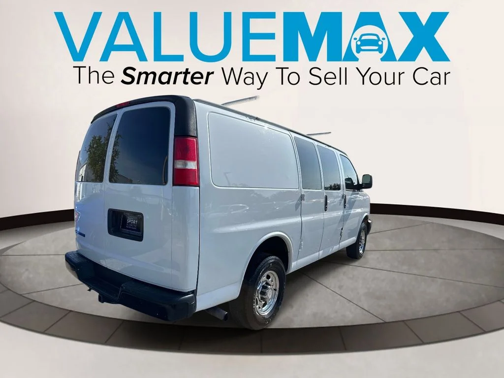 Used 2019 White Chevrolet Work Van image 3