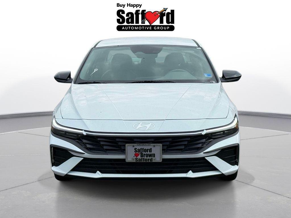 New 2026 Serenity White Hyundai SEL Sport image 7