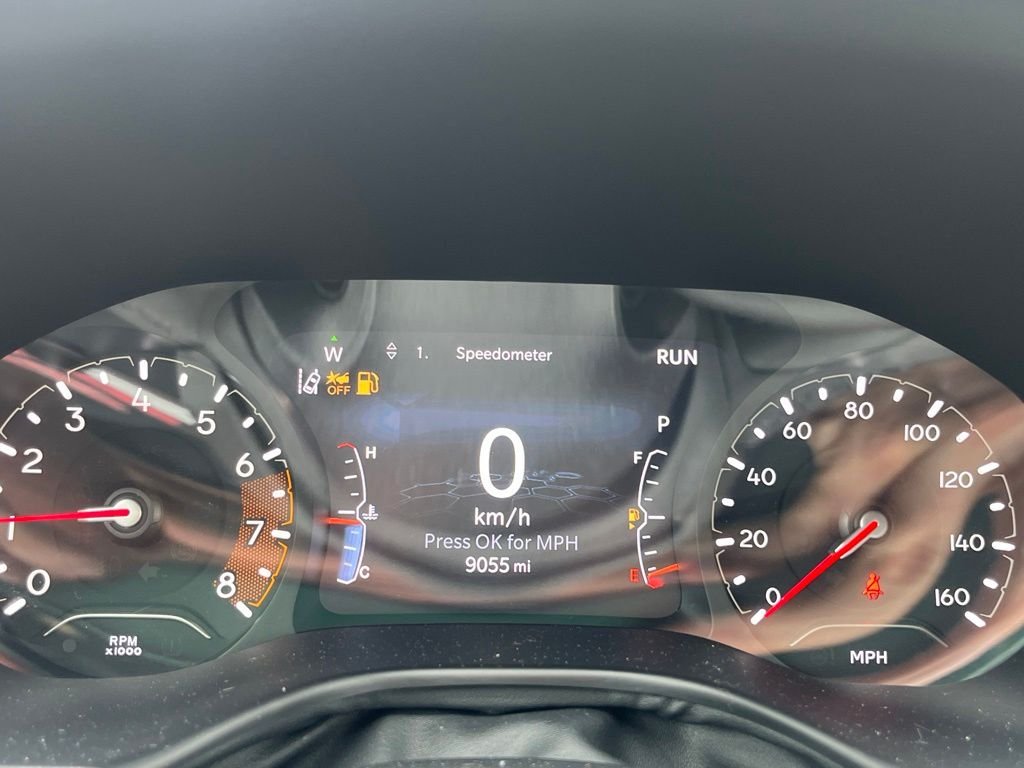 Used 2024 Black Jeep Latitude image 4