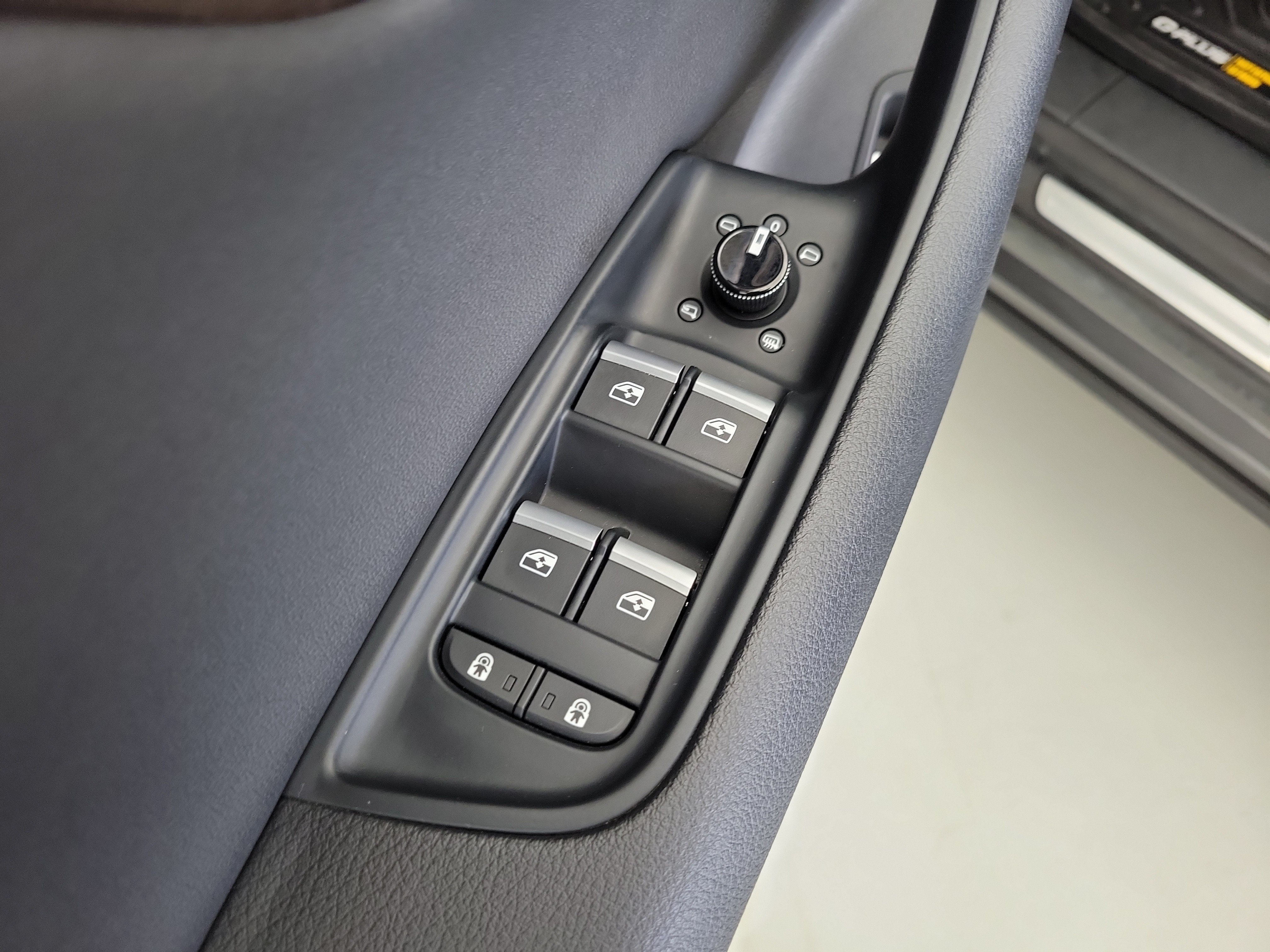 Used 2019 Gray Metallic Audi 3.0T Premium image 20