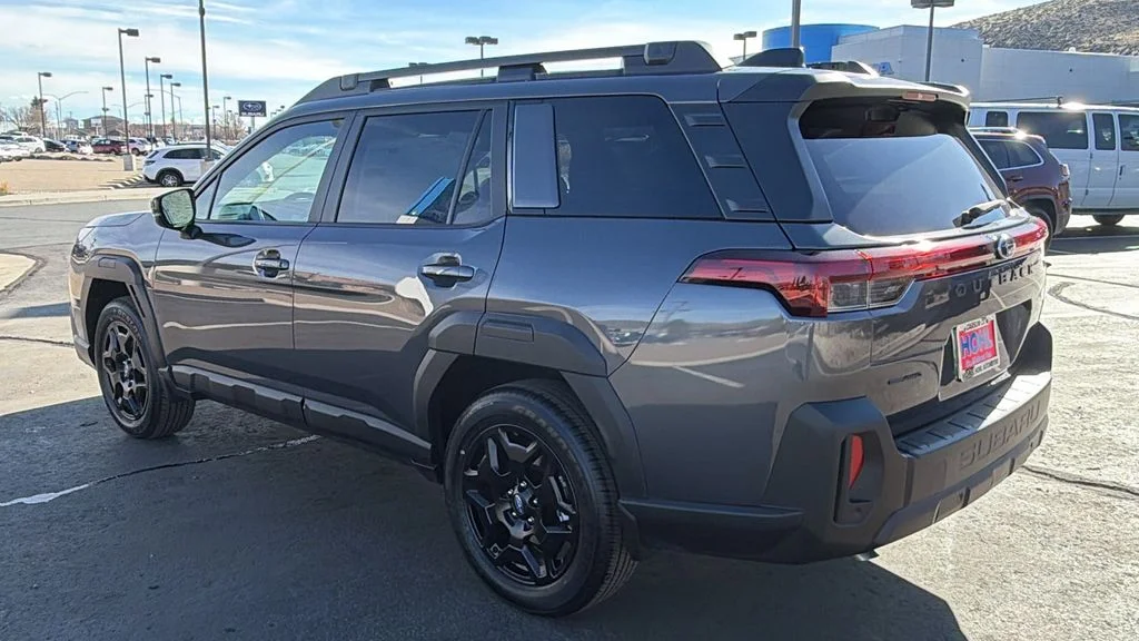 New 2026 MAGNETITE GRAY METALLIC Subaru Limited image 5