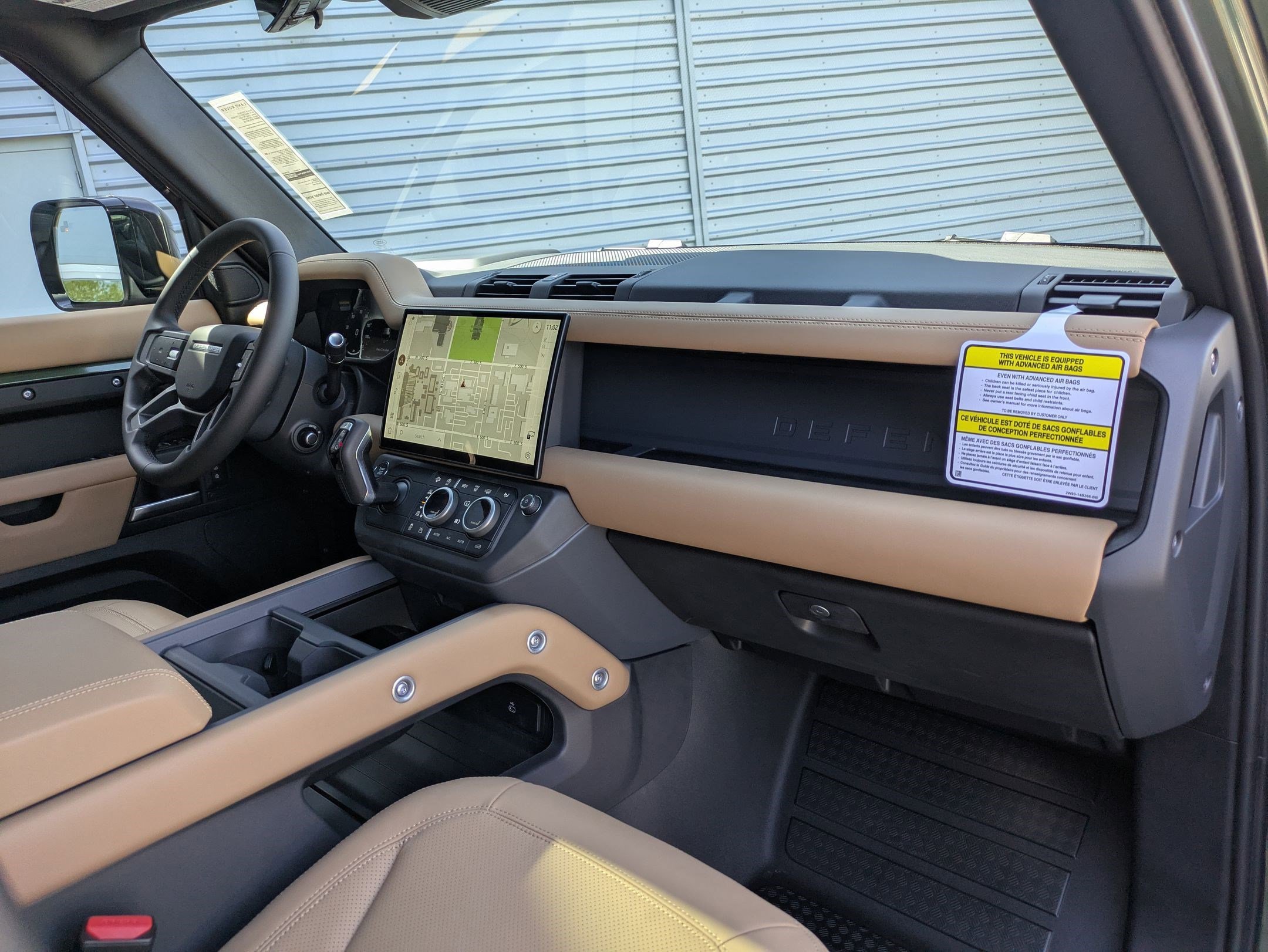 2026 Land Rover Defender X-Dynamic SE - Photo 32