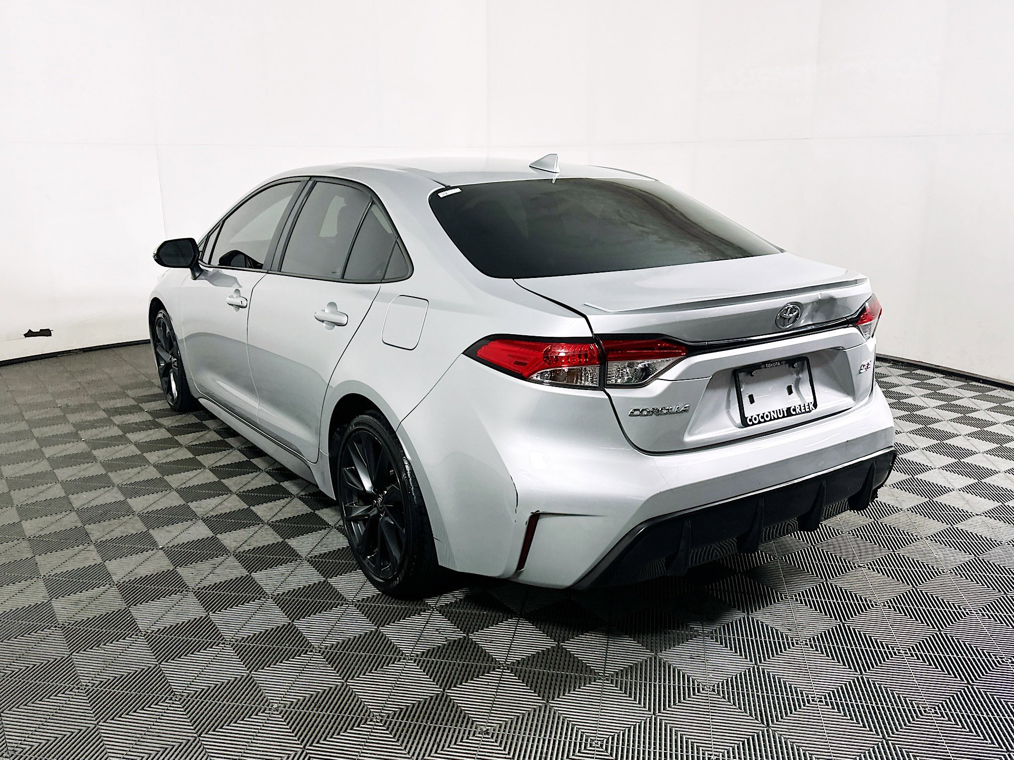 2024 Toyota Corolla thumbnail 7