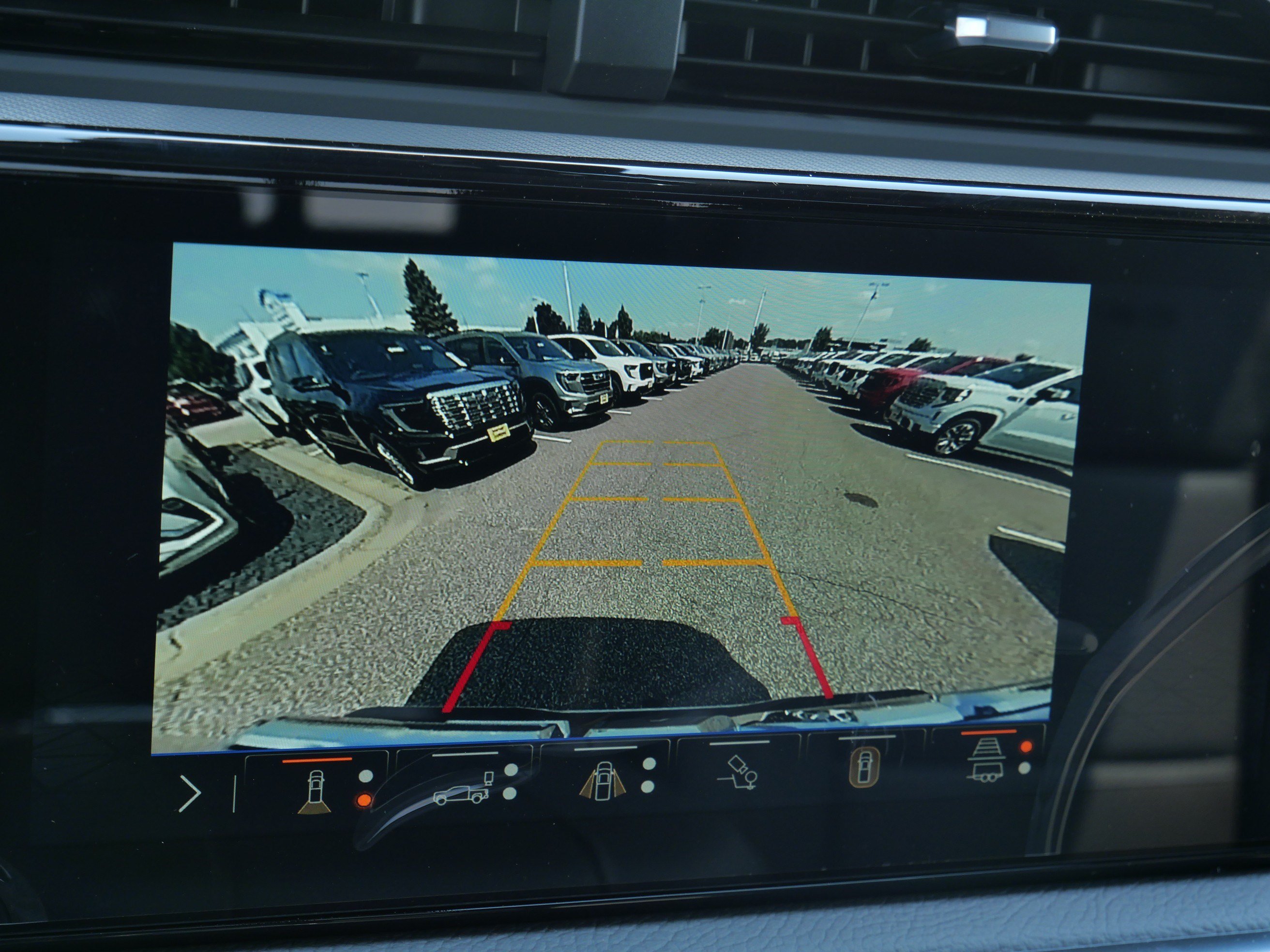 2026 GMC Sierra 1500 Denali - Photo 10