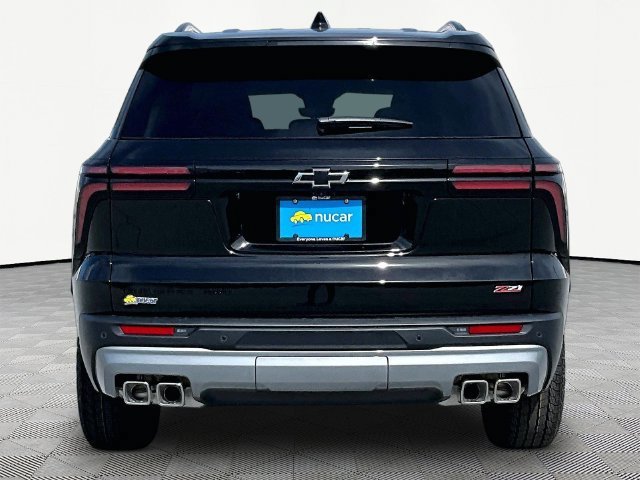 New 2027 Mosaic Black Metallic Chevrolet Z71 image 5