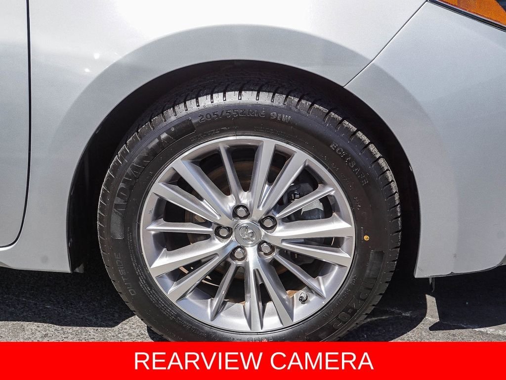 Used 2015 Silver Toyota LE Plus image 9