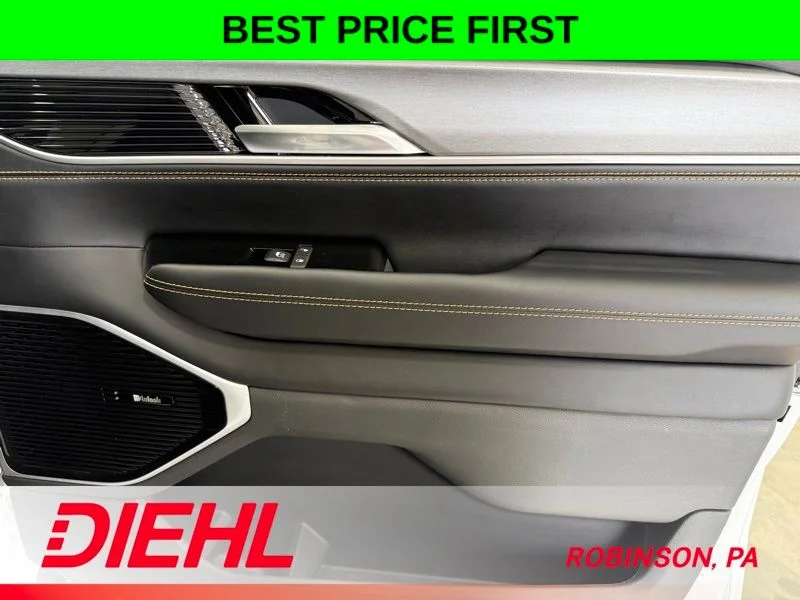 New 2026 Bright White Clear-Coat Exterior Paint Jeep 85th Anniversary Edition image 20