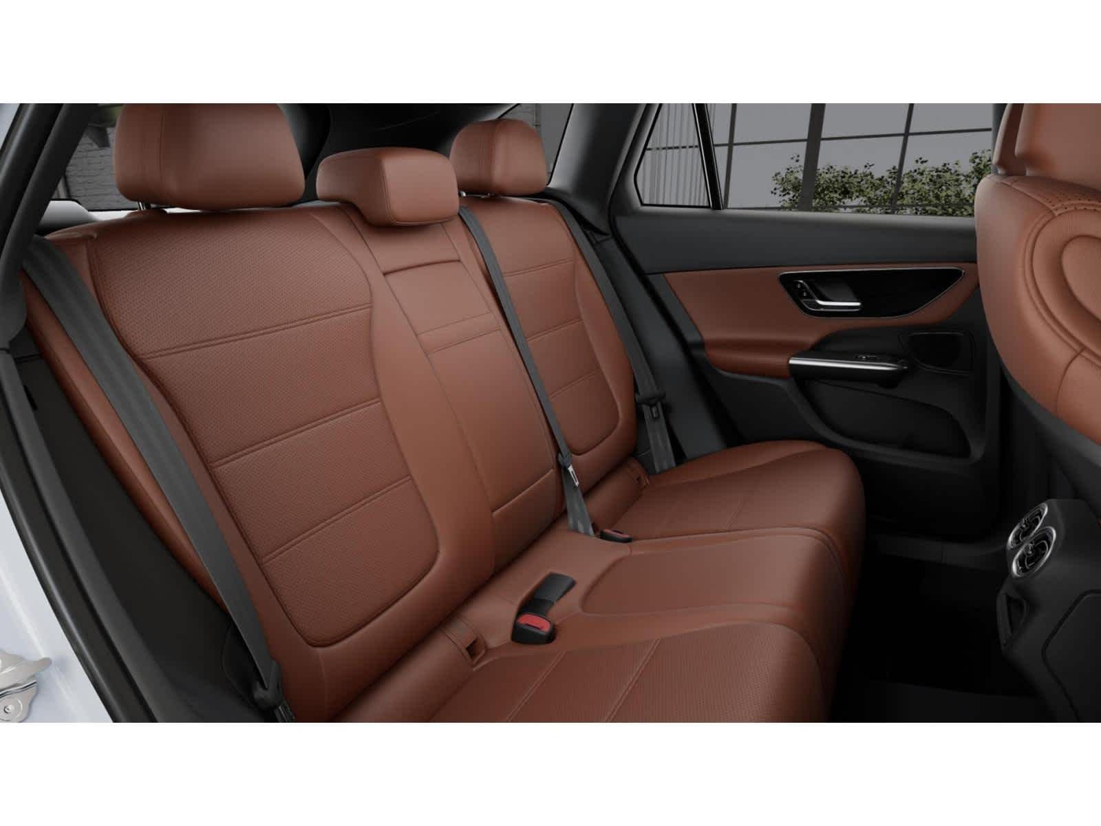 New 2026 Polar White Mercedes-Benz GLC 300 image 5