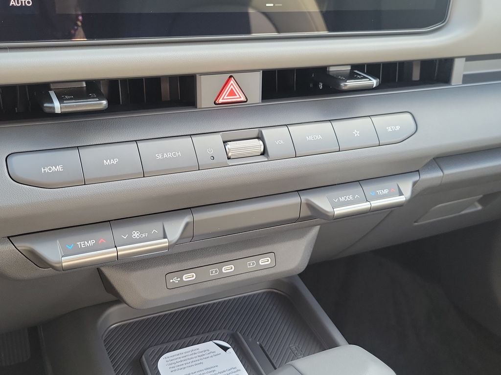 New 2027 Snow White Pearl Kia EX image 34