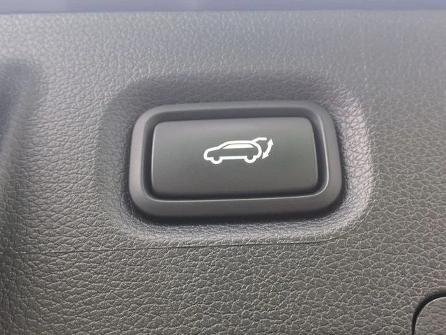 Certified Used 2023 Blue Hyundai SEL image 26