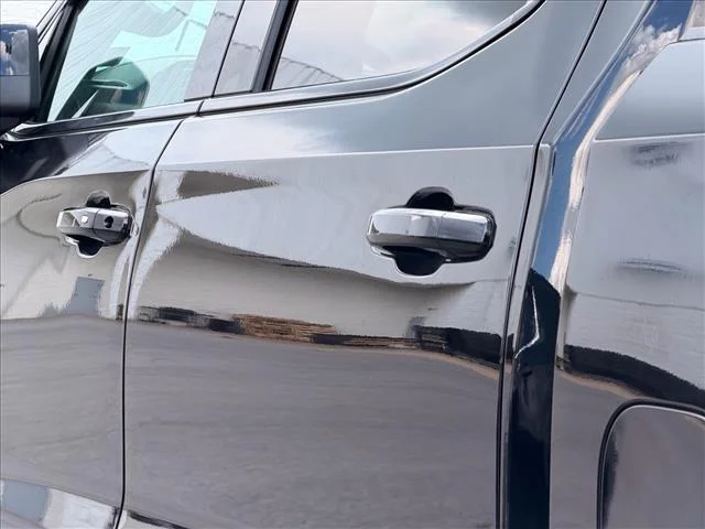Used 2026 Onyx Black GMC AT4 image 16