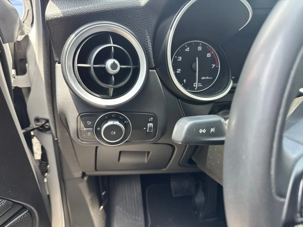 Used 2020 Gray Alfa Romeo Base image 6