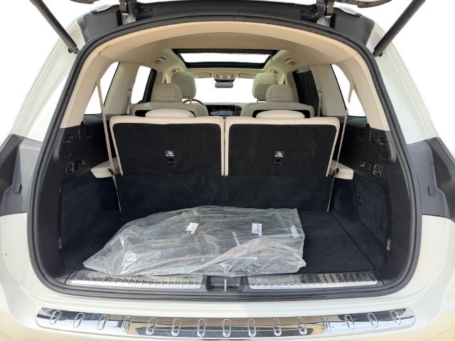 Used 2022 White Mercedes-Benz GLS 450 image 18