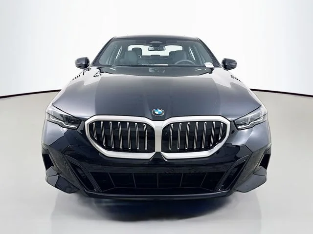 Used 2026 Black BMW 530i xDrive image 2