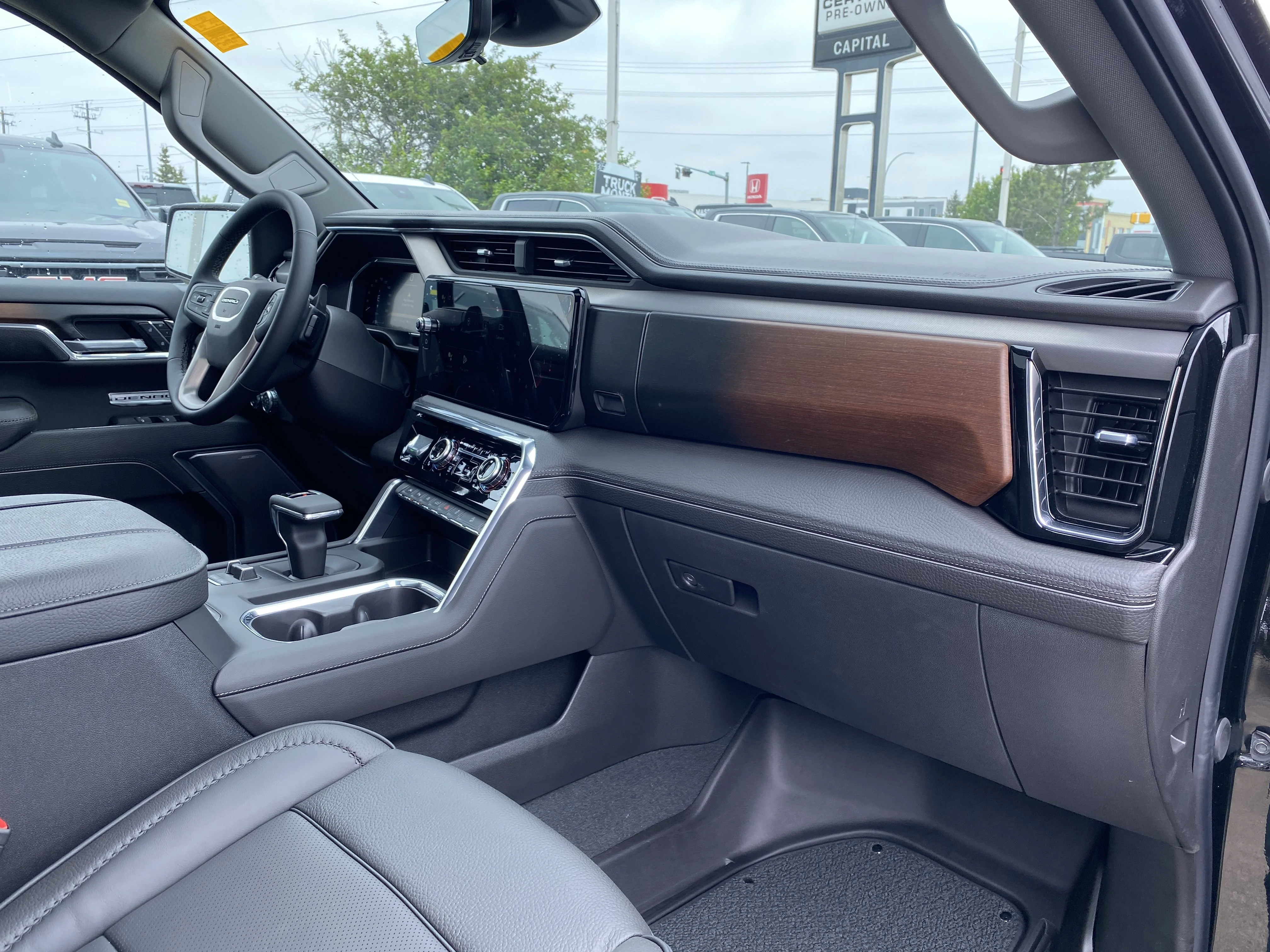 New 2026 ONYX BLACK GMC Denali image 30