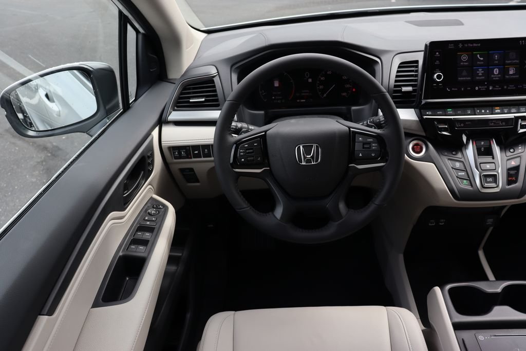 New 2026 Platinum White Pearl Honda EX-L image 19