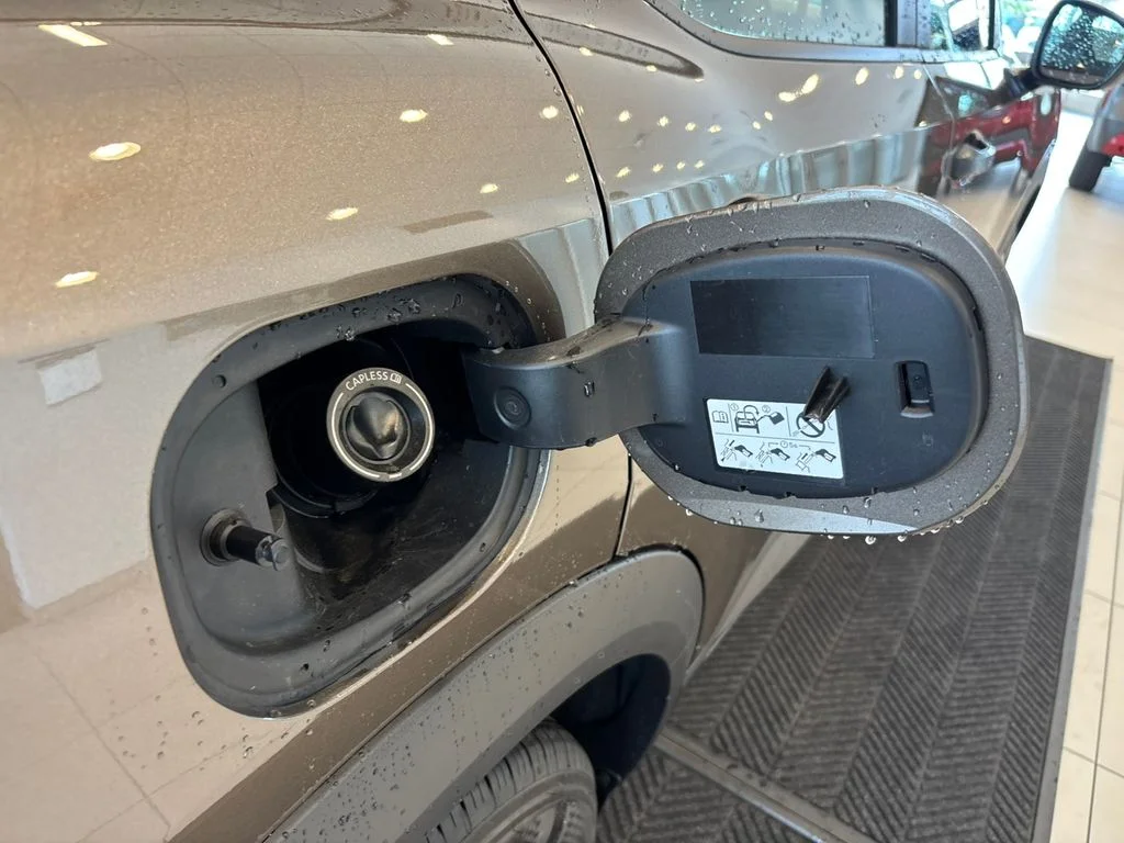 New 2026 Canyon Bronze Metallic Nissan S image 28