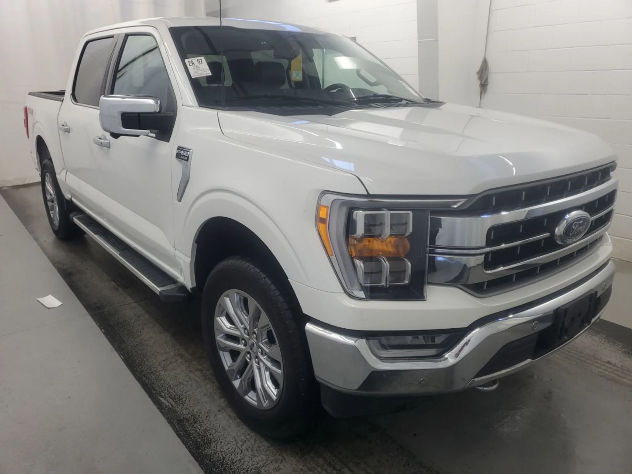 Used 2023 Star White Ford LARIAT image 1