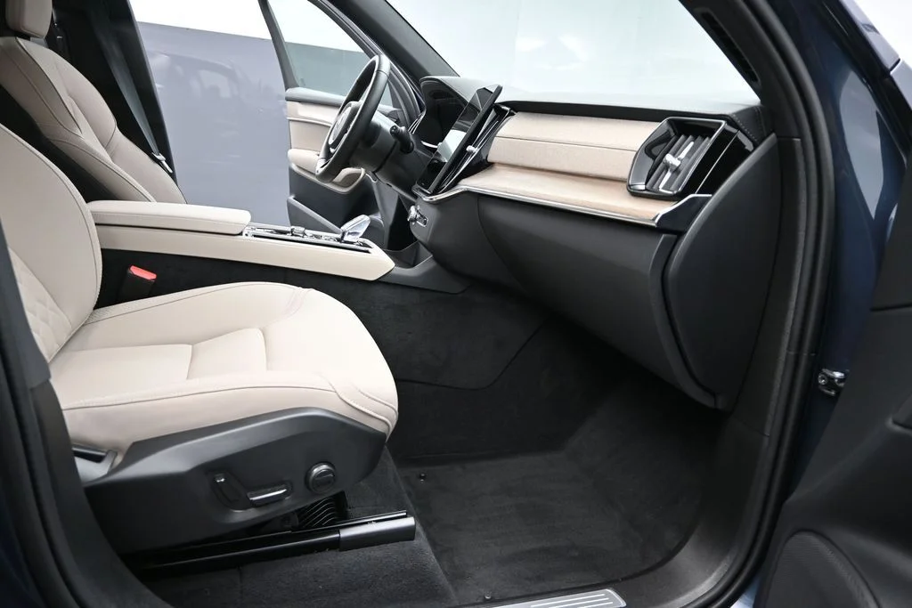 Used 2026 Denim Blue Volvo Plus image 20