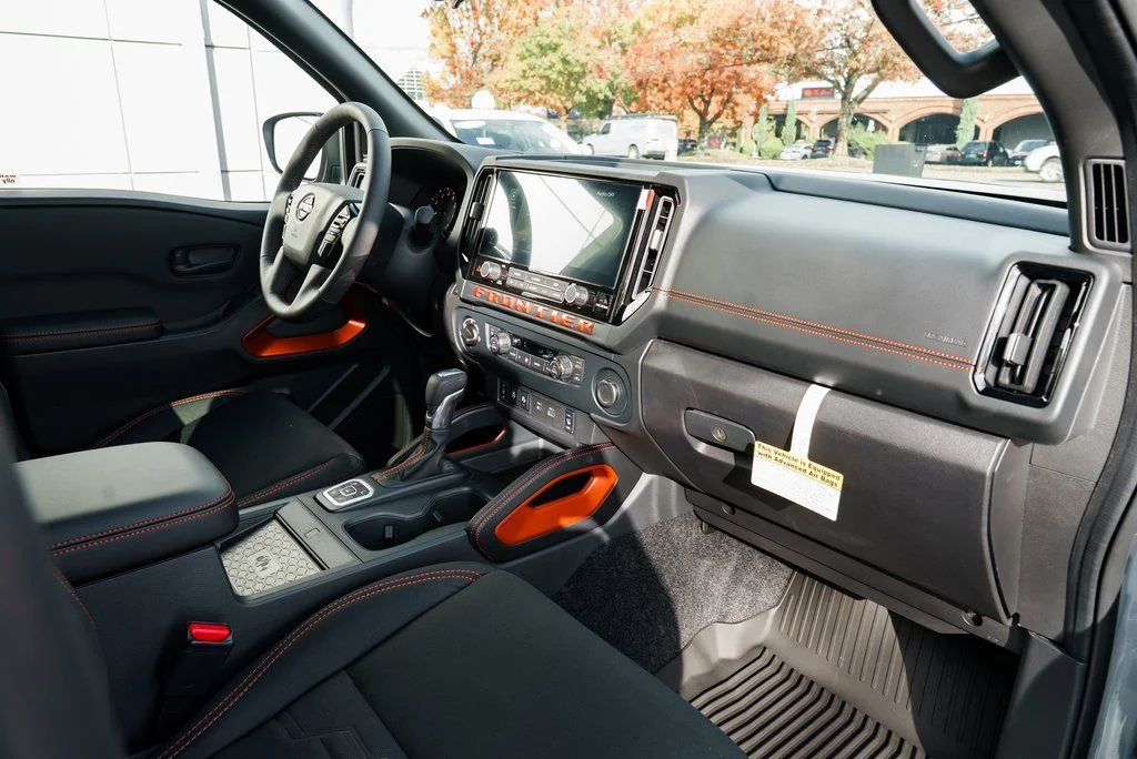 New 2026 Boulder Gray Pearl Nissan Crew Cab PRO-4X® image 31
