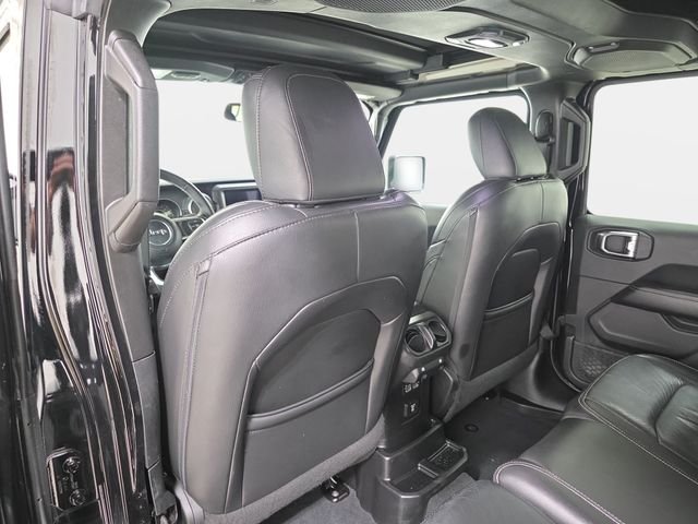 Used 2018 Black Clearcoat Jeep Unlimited Sahara image 12