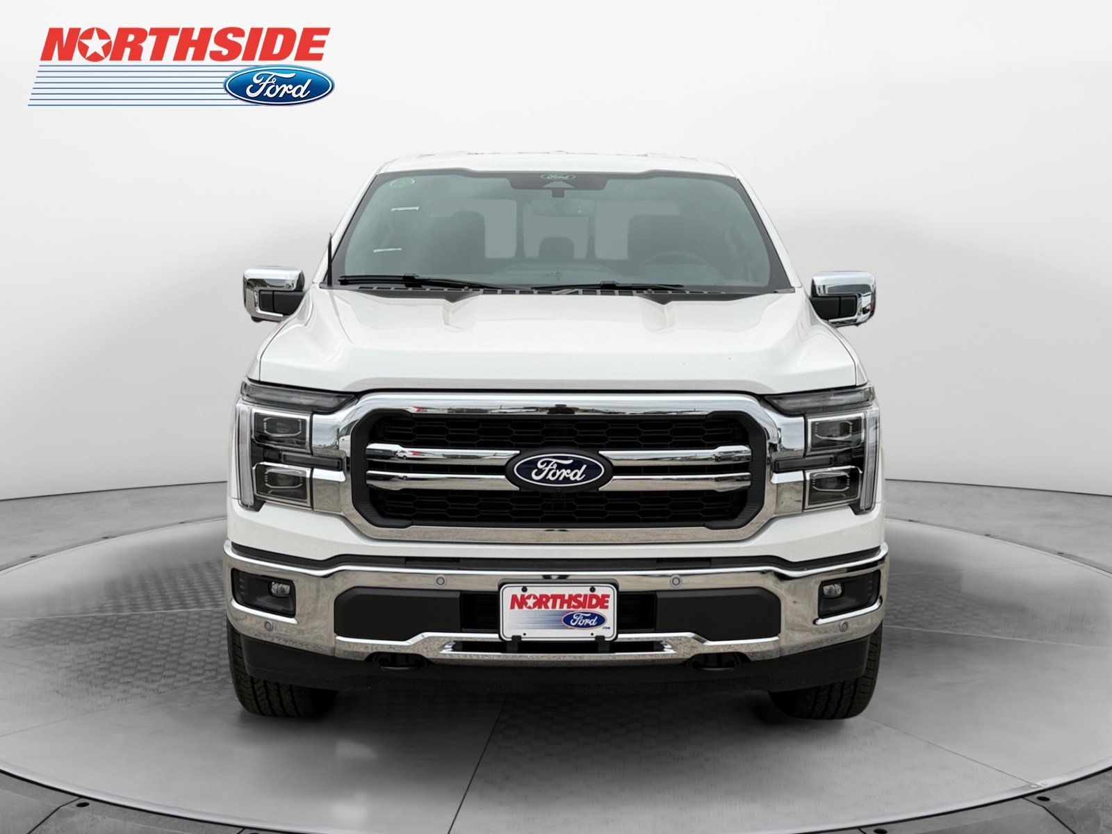 New 2026 Star White Metallic Tri-Coat Ford LARIAT image 2