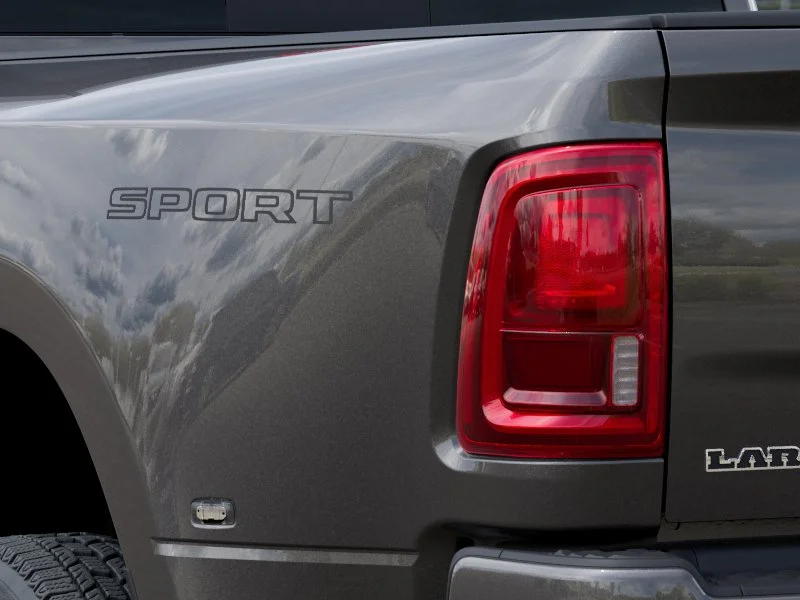 2025 RAM 3500 Laramie - Photo 46