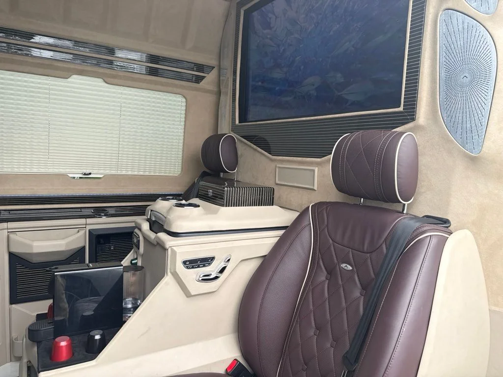 Used 2021  Mercedes-Benz Magnum Opus Launch Edition image 6