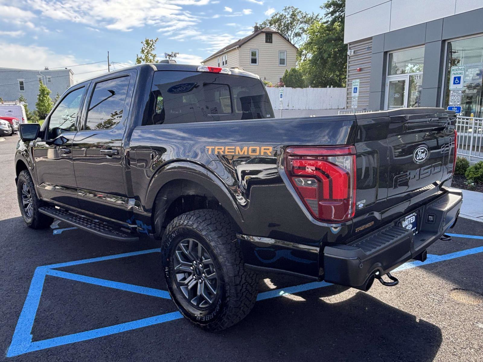 New 2026 Agate Black Metallic Ford Tremor® image 16