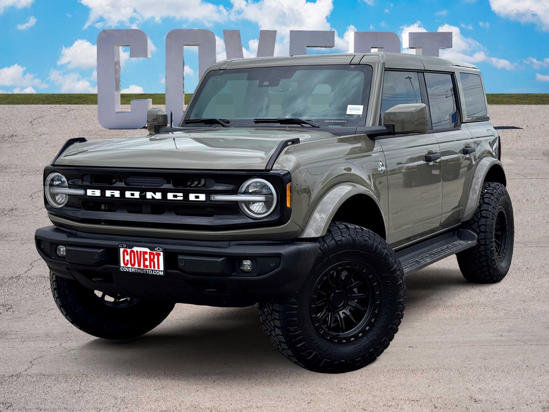 2026 Ford Bronco Outer Banks 4x4's photo