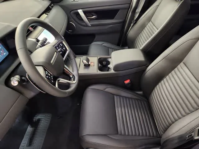 Used 2025 Fuji White Land Rover S image 14