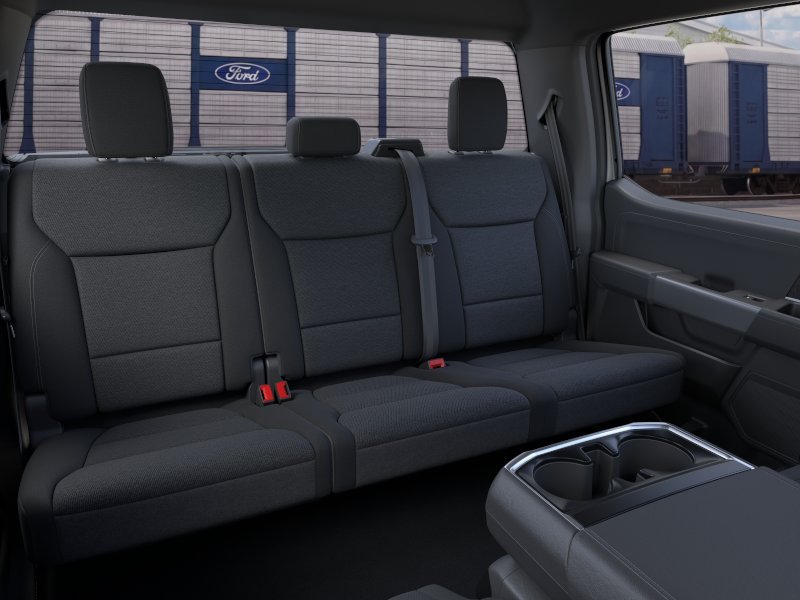 New 2026 Iconic Silver Metallic Ford XLT image 11