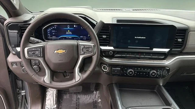 Used 2025 Gray Chevrolet LTZ image 11