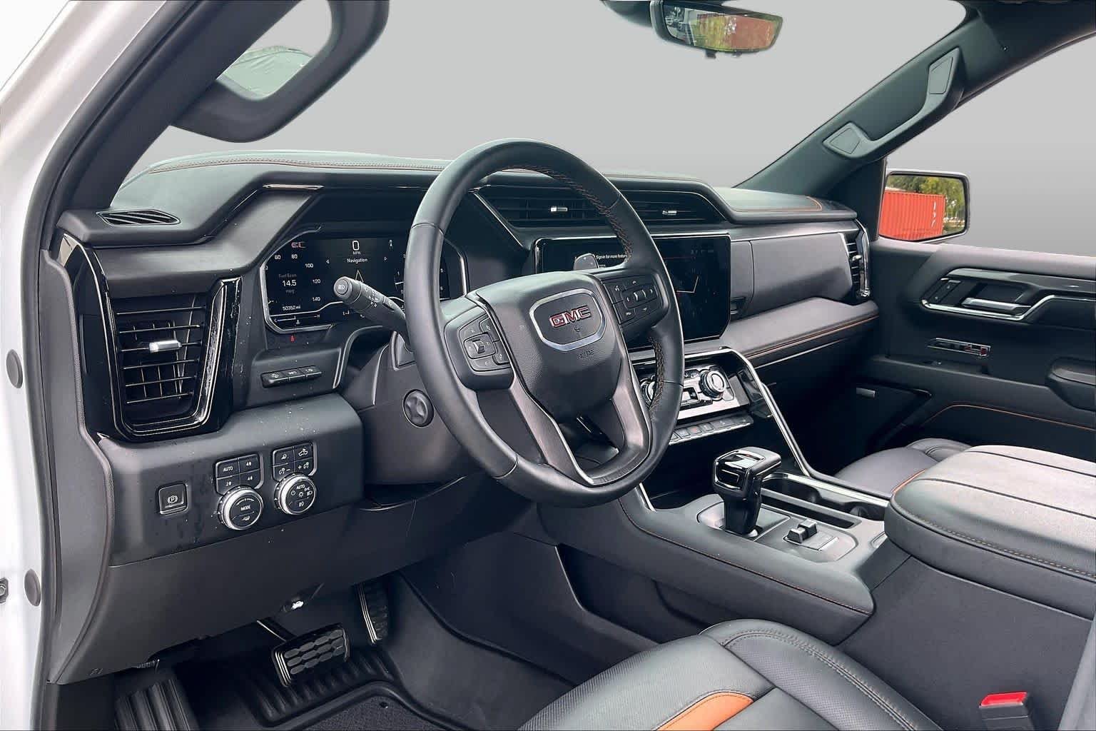 Used 2024 Summit White GMC AT4 image 18