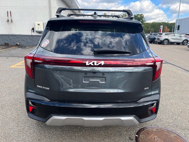 Used 2024 Gray Kia SX image 4