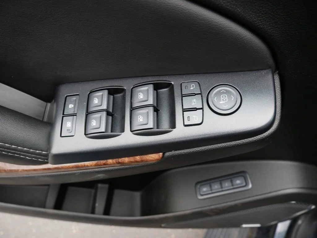 Used 2019 Gray Chevrolet Premier image 19