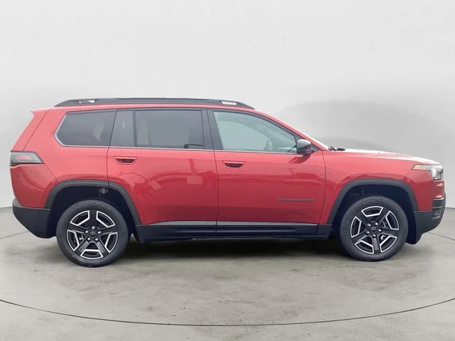 New 2026 Pearl Jeep LIMITED 4X4 image 7