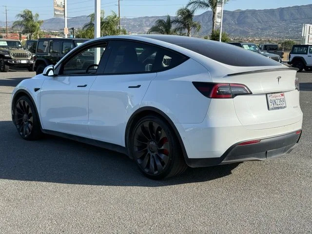 2022 Tesla Model Y Performance Dual Motor All-Wheel Drive's photo