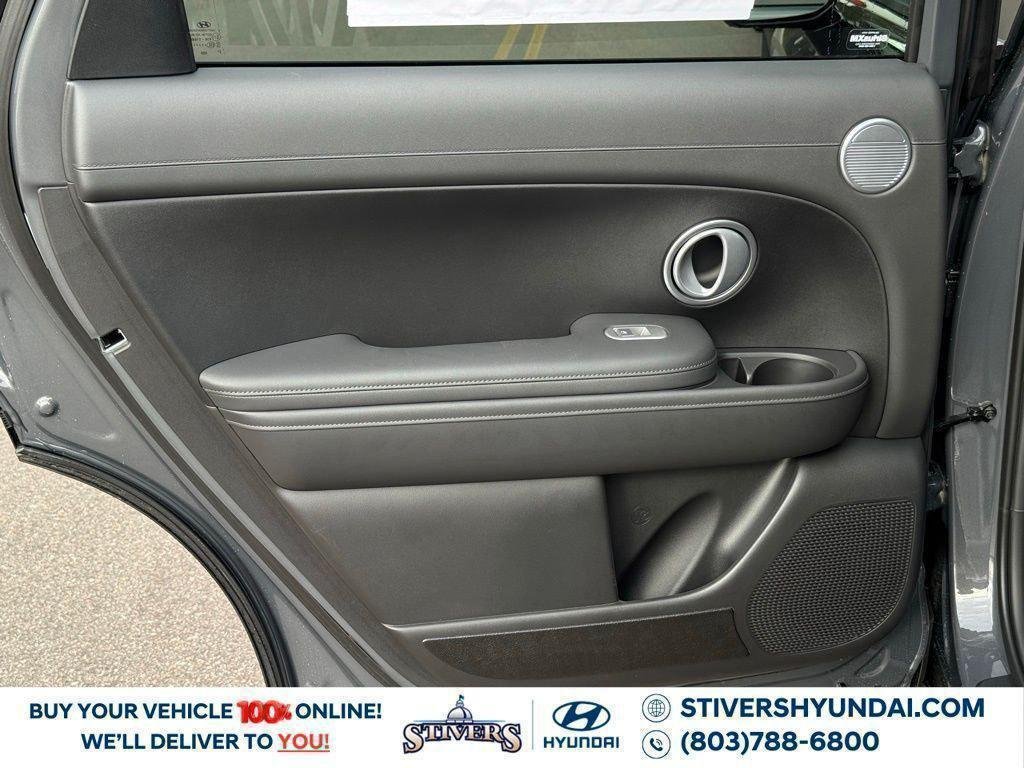 New 2026 Gray Hyundai SE FWD image 19