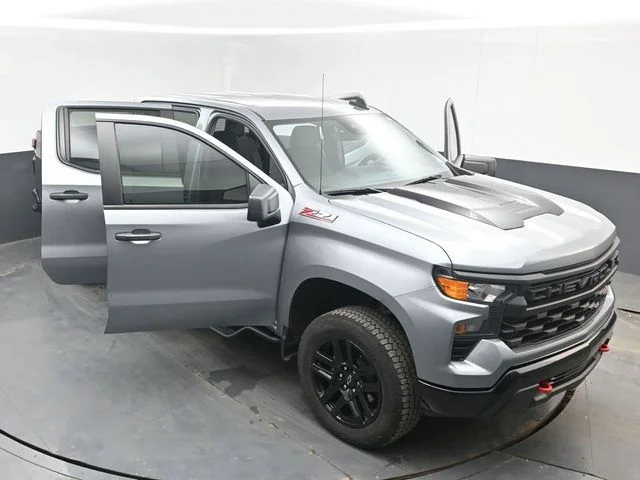 Used 2024 Gray Chevrolet Custom Trail Boss image 44
