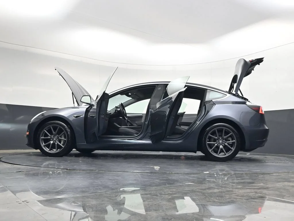 Used 2020 Midnight Silver Metallic Tesla Long Range image 44