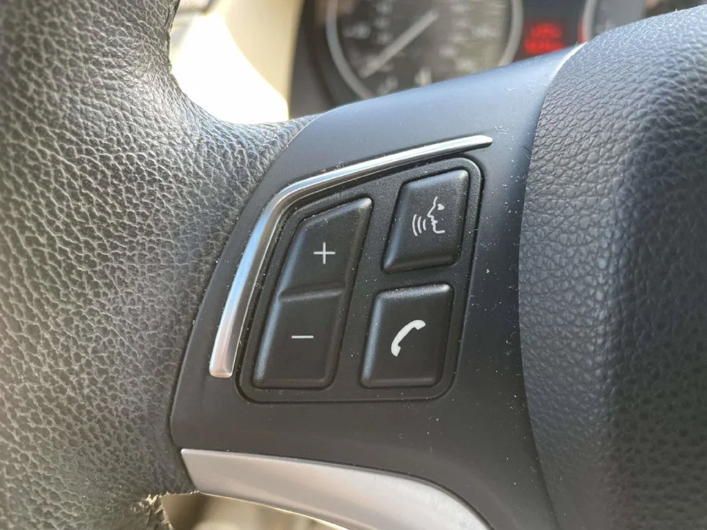 Used 2015 Black BMW sDrive28i image 27